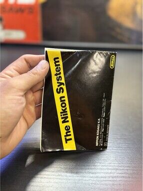 Vintage The Nikon System Foldout Camera & Lens Guide L35AF F3 FM2
